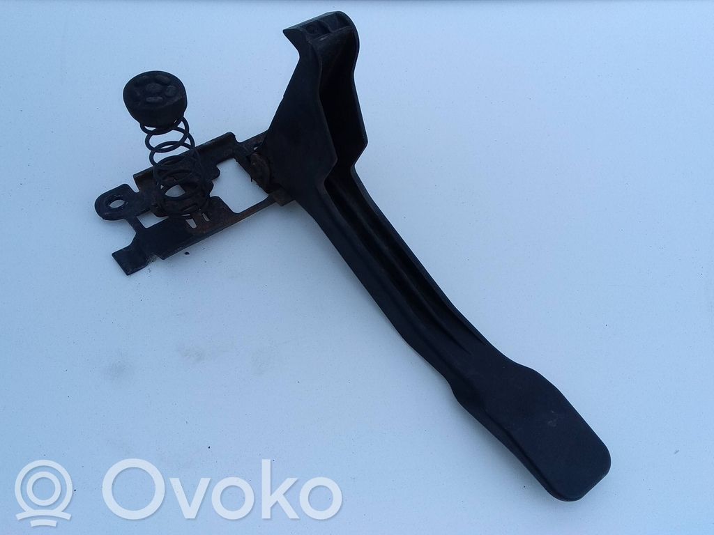 Engine bonnet/hood lock/latch loop/hook