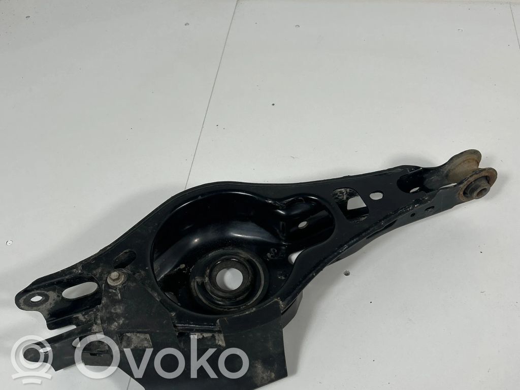 Toyota RAV 4 (XA50) Taka-ylätukivarren haarukkavipu 