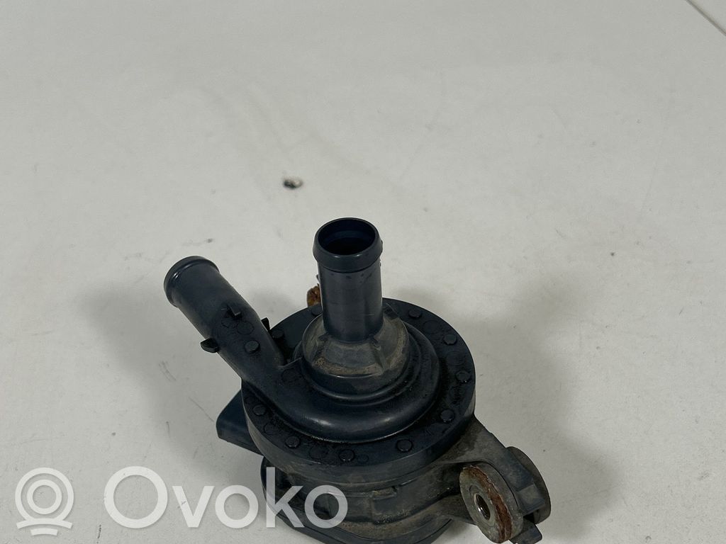 Toyota C-HR I Pompe à eau de liquide de refroidissement 