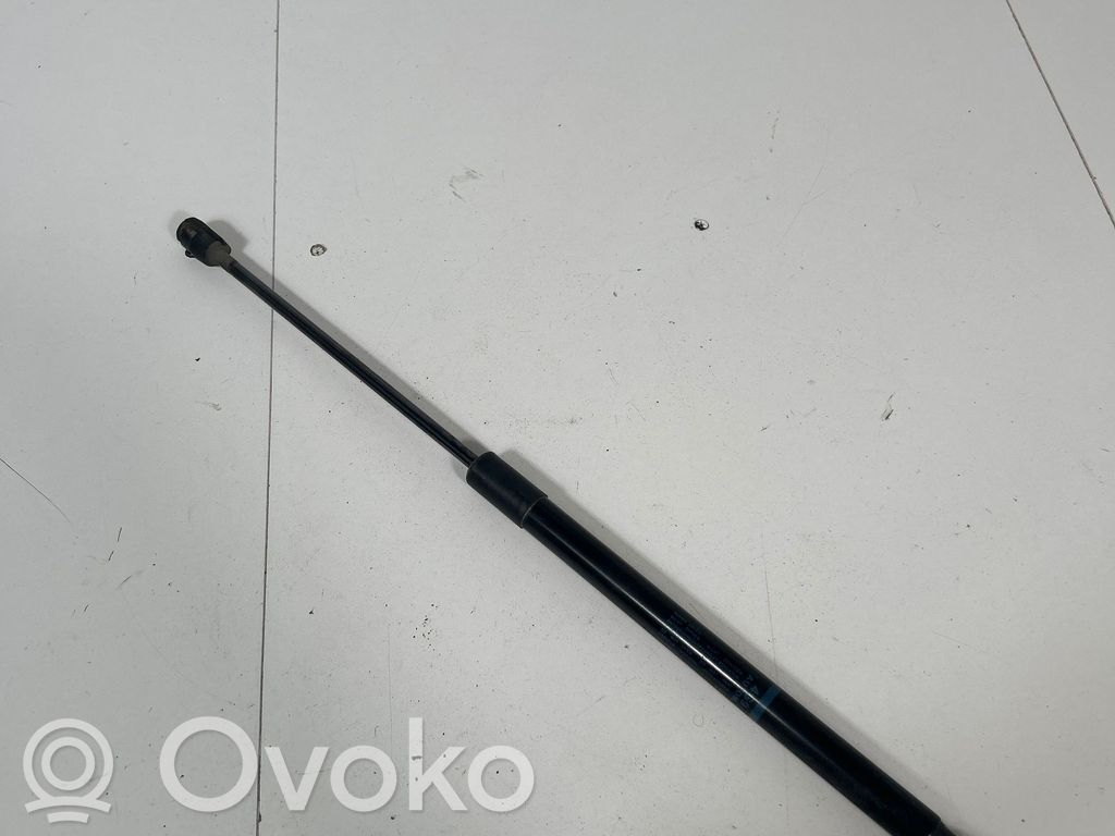 Audi A6 C7 Tailgate strut 