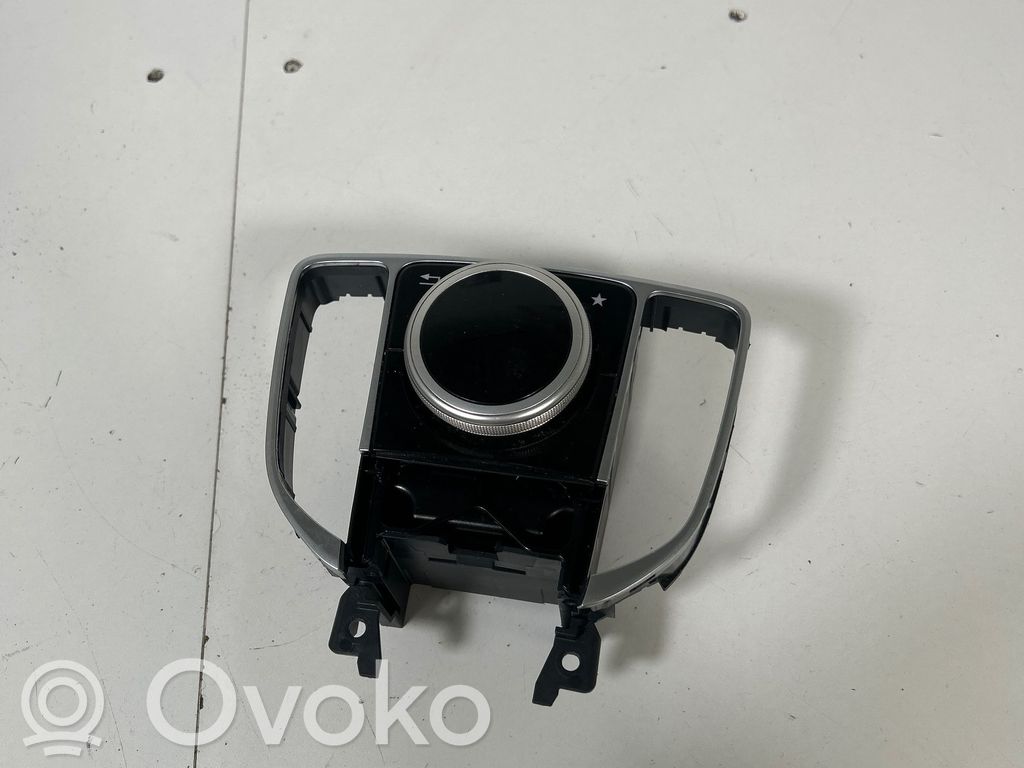 Mercedes-Benz GLC C253 Panel radia 
