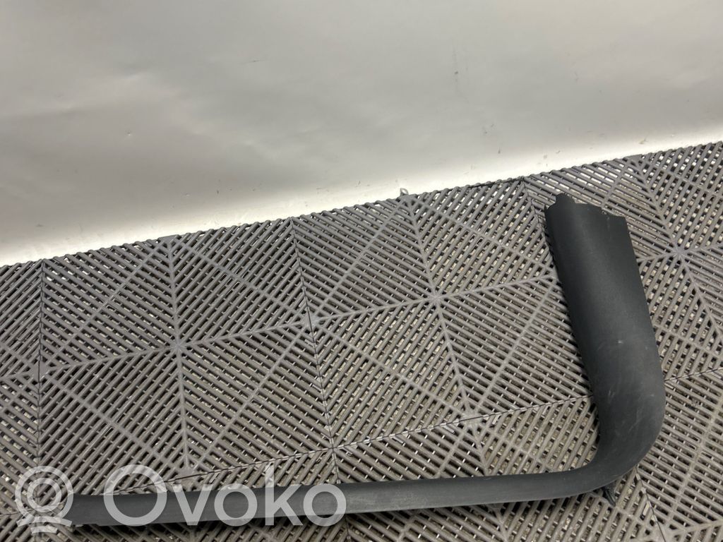 Tesla Model Y (A) statramsčio apdaila 