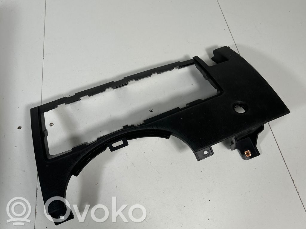 Dodge Durango III Dashboard lower bottom trim panel 