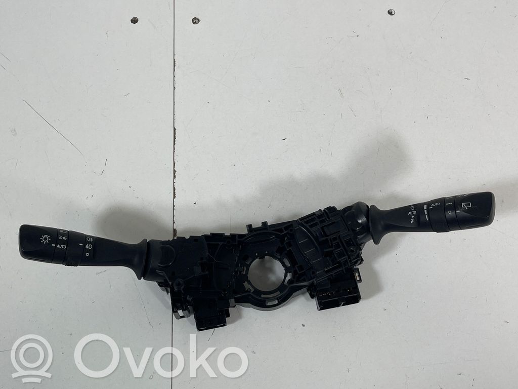 Toyota C-HR I Wiper turn signal indicator stalk/switch 