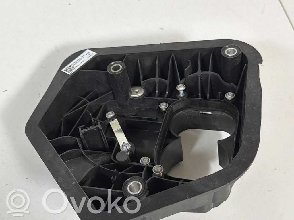 Tesla Model Y Sähköauton latauspistoke 