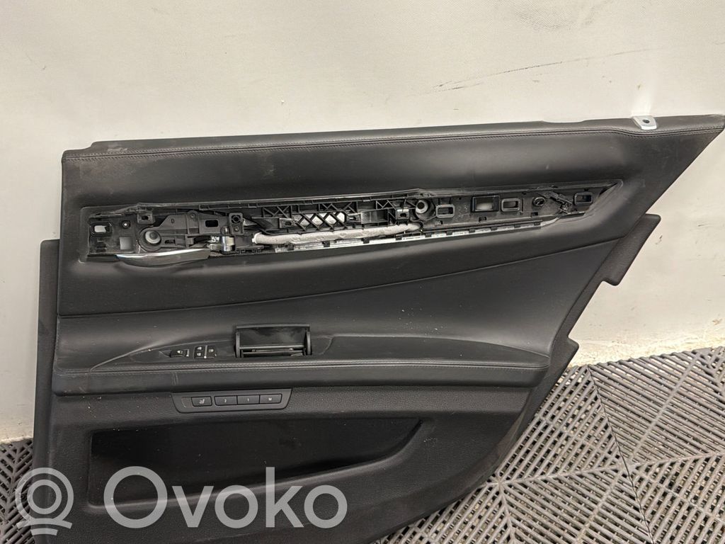 BMW 7 F01 F02 F03 F04 Boczki / Poszycie drzwi tylnych 