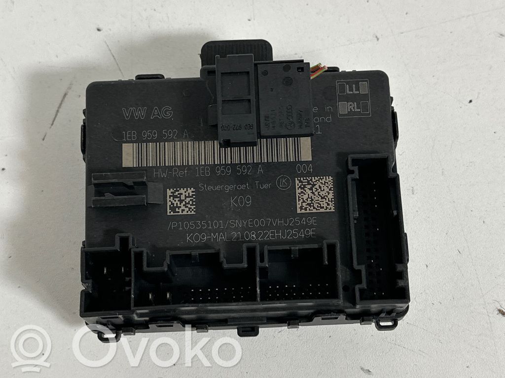 Skoda Enyaq iV Door control unit/module 