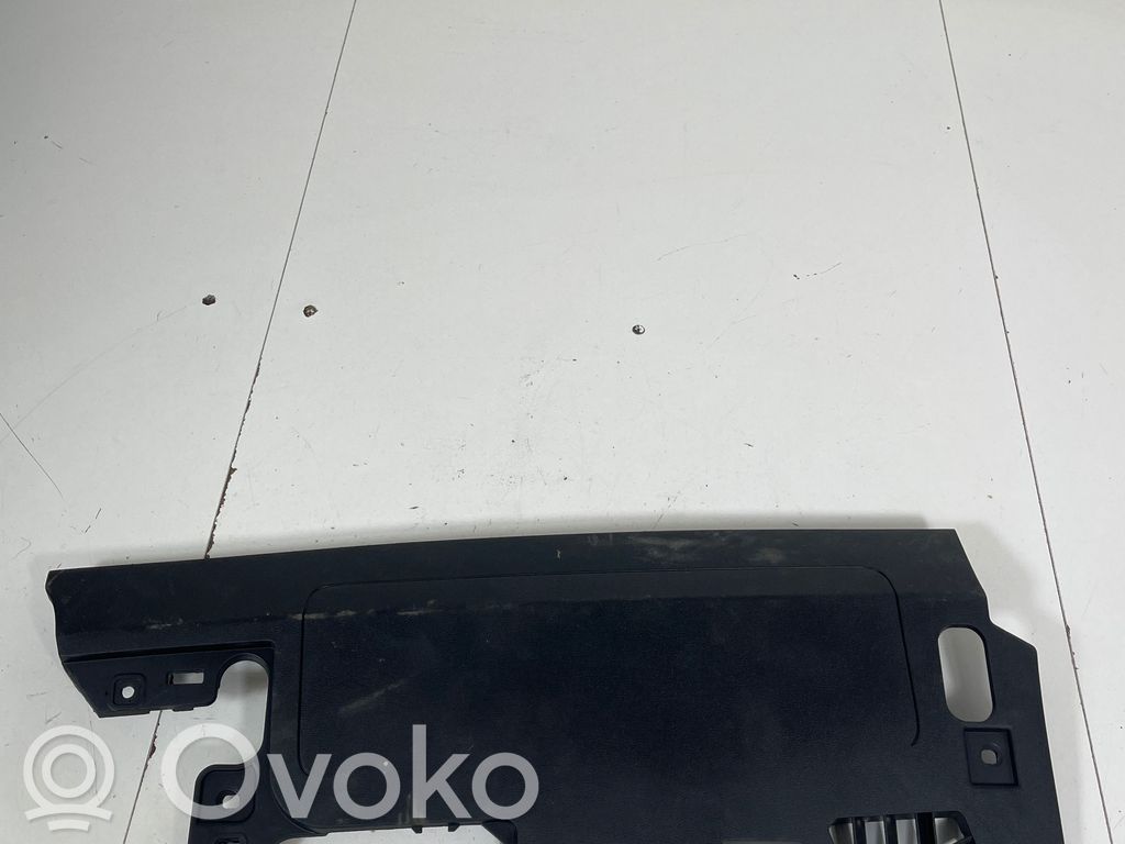 Tesla Model 3 Kojelaudan alempi verhoilu 