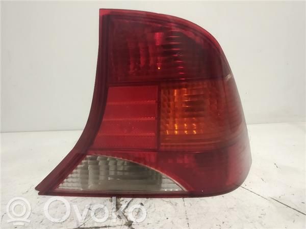Ford Focus Rear tail light bulb 