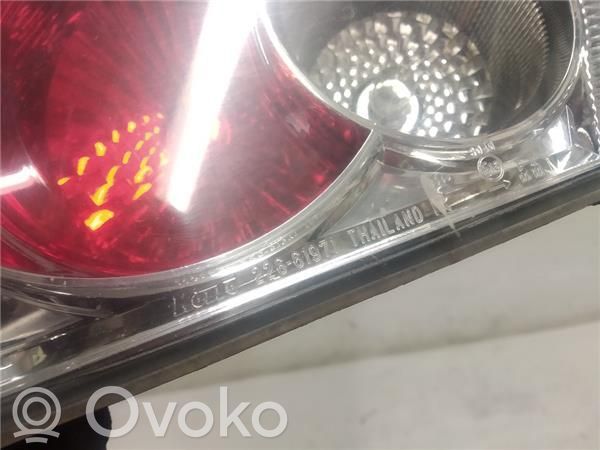 Lámpara de faros/luces traseros   22661971