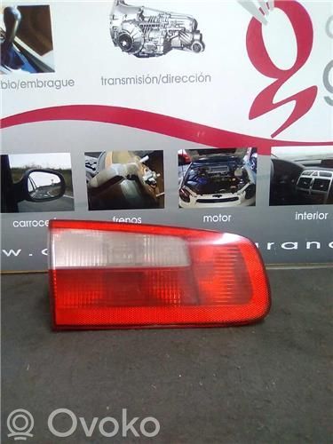 Lámpara de faros/luces traseros