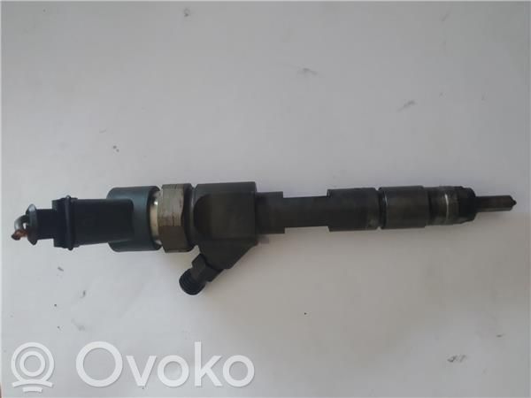 Inyector de combustible   8200100272