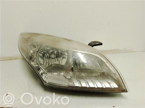 Renault Megane III Lampa przednia 