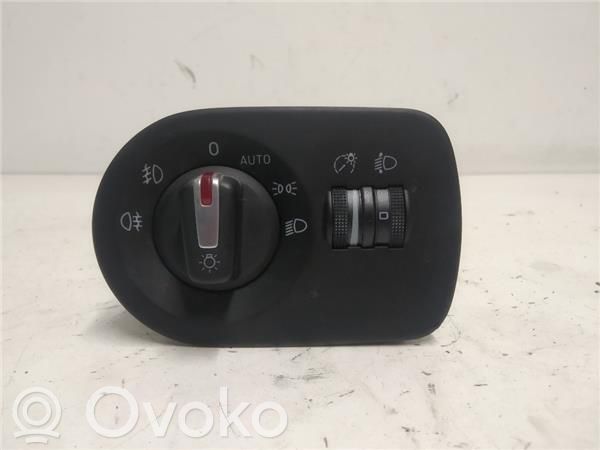 Seat Leon (1P) Interruptor de luz 