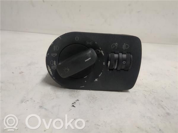 Audi A3 S3 8P Light switch 