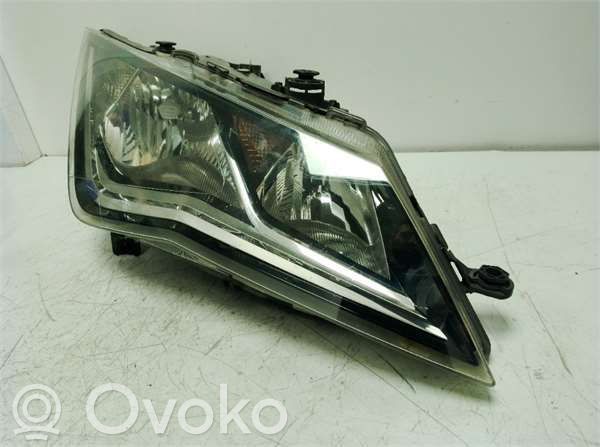 Seat Leon (5F) Phare frontale 