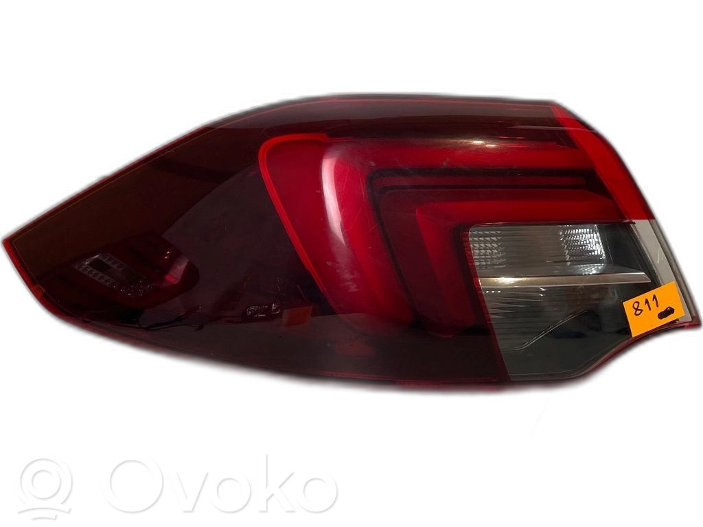 Opel Insignia B Lampa tylna 