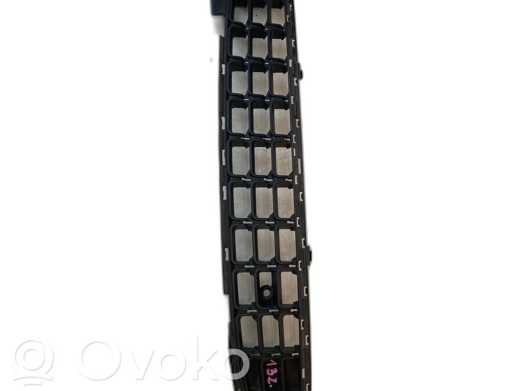 Grille de calandre avant   13389555