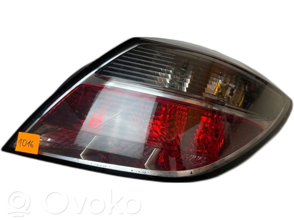 Takavalot   13252444LAMPATYL