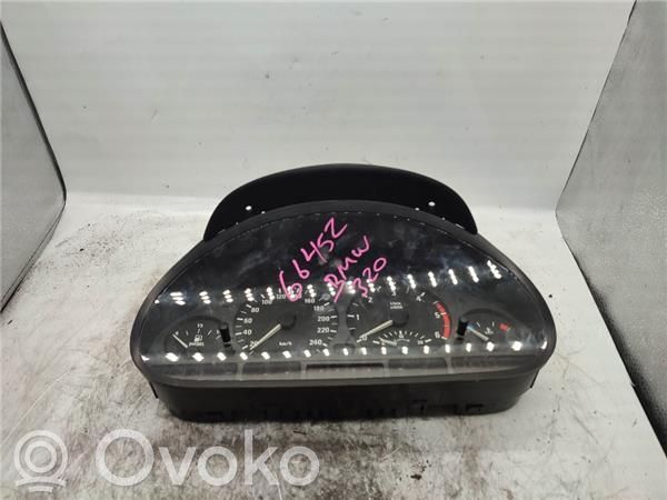 Land Rover Freelander 2 - LR2 Speedometer (instrument cluster) 