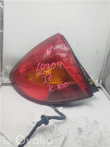 KIA Rio Luz trasera/de freno 