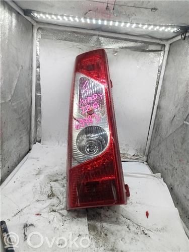 Rear/tail lights   E413352,E413352