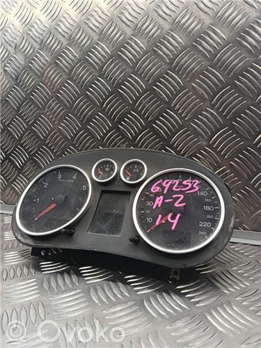 Audi A2 Speedometer (instrument cluster) 