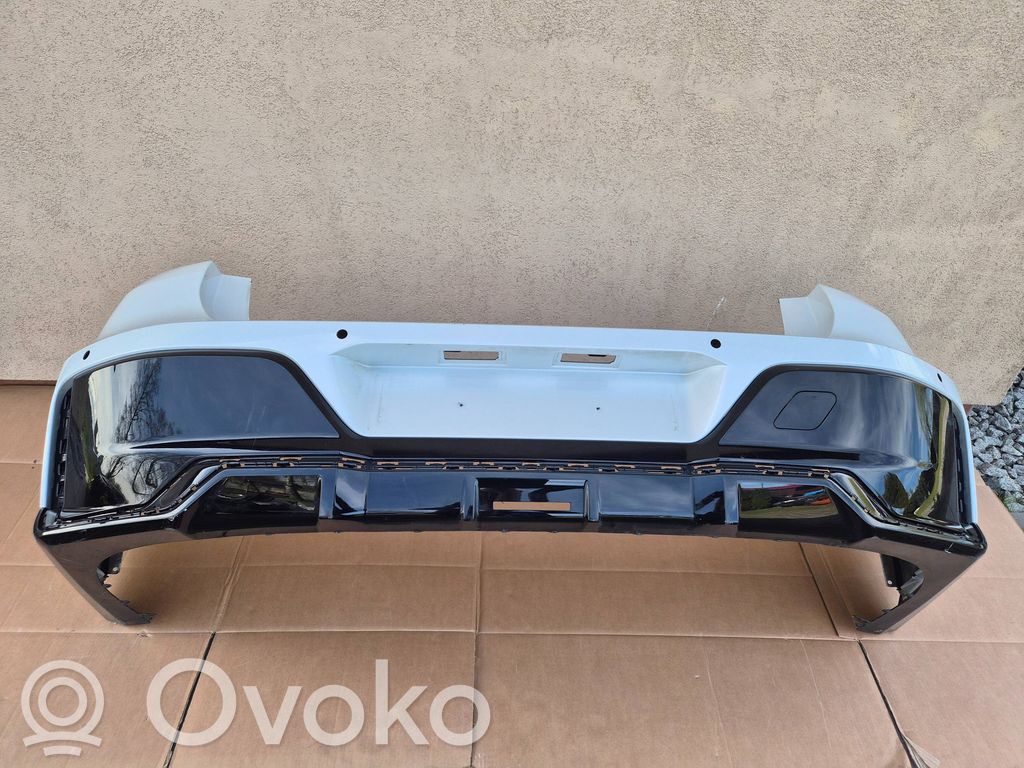 BMW 7 G70 Parachoques 