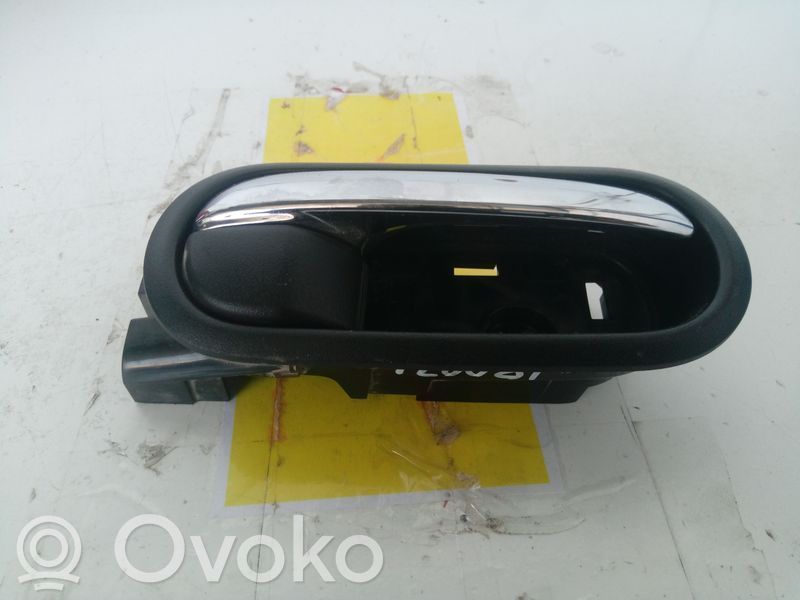 Mazda CX-7 Manecilla interna puerta trasera 
