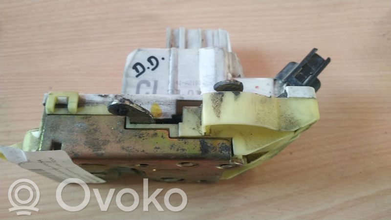 Front door lock   XS41A21812CF