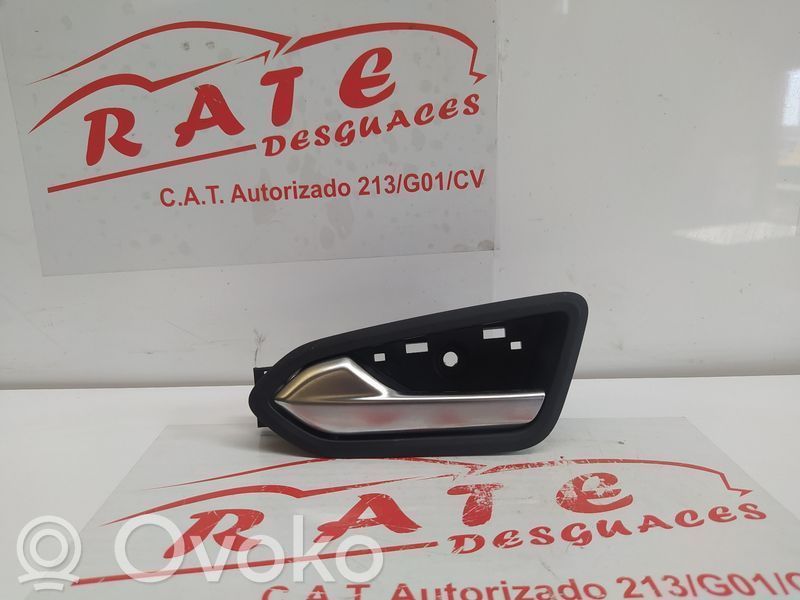 Renault Captur Rear door interior handle 