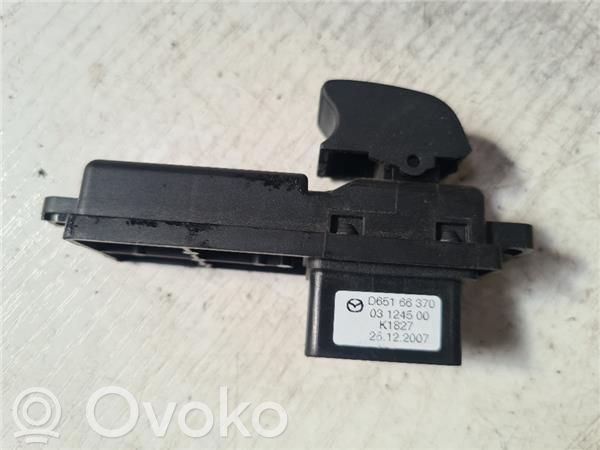 Interruptor del elevalunas eléctrico   D65166370