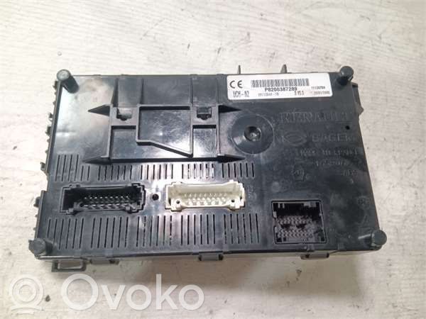 Renault Clio II Calculateur moteur ECU 