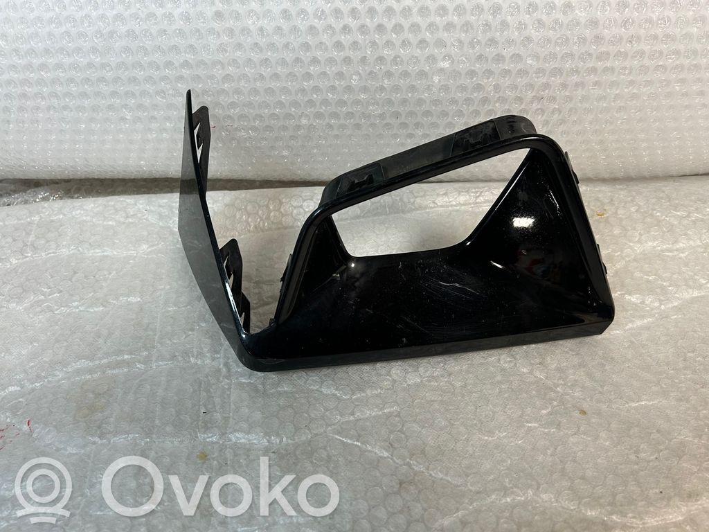 BMW X3 G01 Etupuskurin alempi jäähdytinsäleikkö 