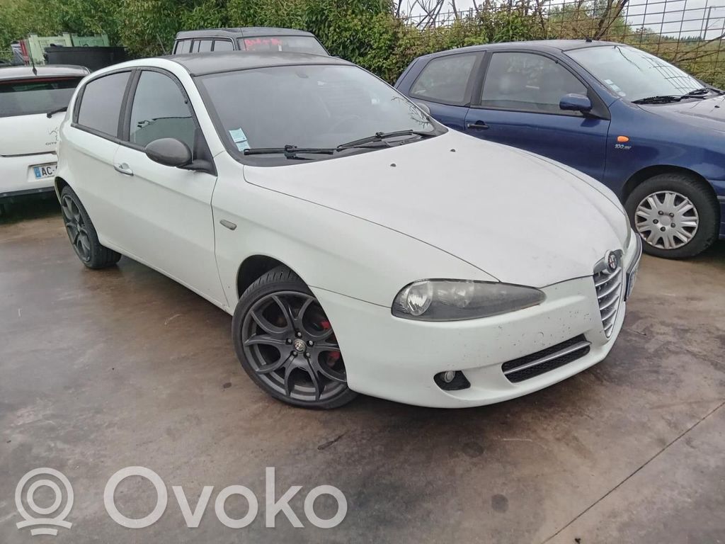 Alfa Romeo 147 Etuovi 