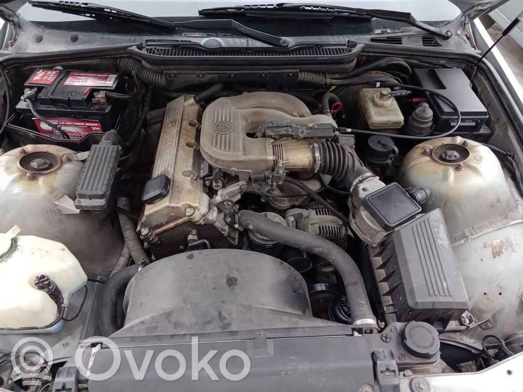 BMW 3 E36 Power steering pump 