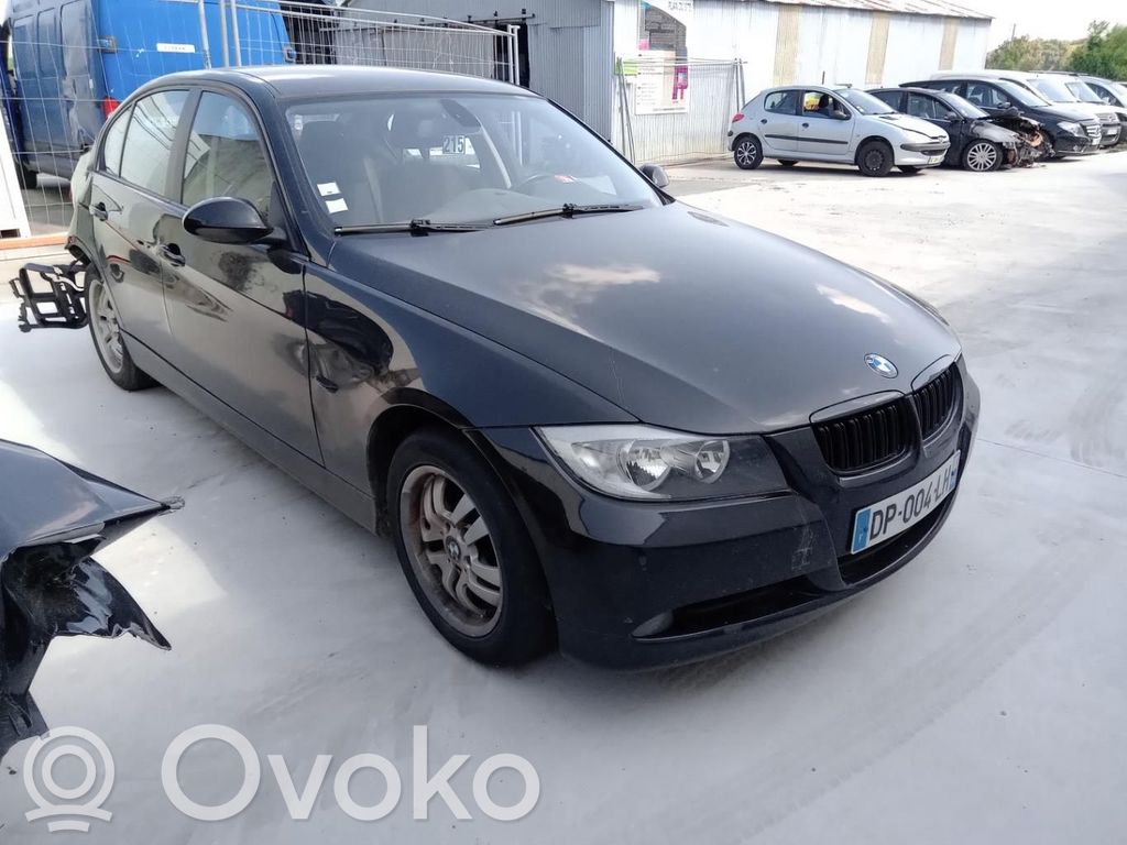BMW 3 E90 E91 Langų skysčio bakelis 