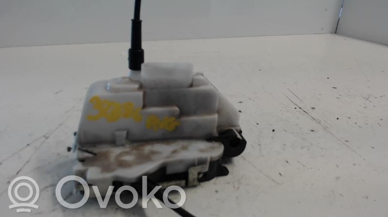 Citroen C3 Priekšpusē slēdzene 
