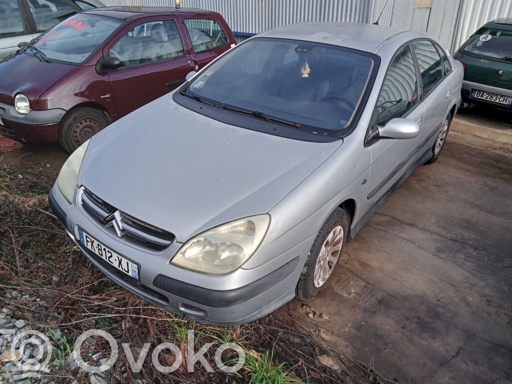 Etuovi   00009002P1