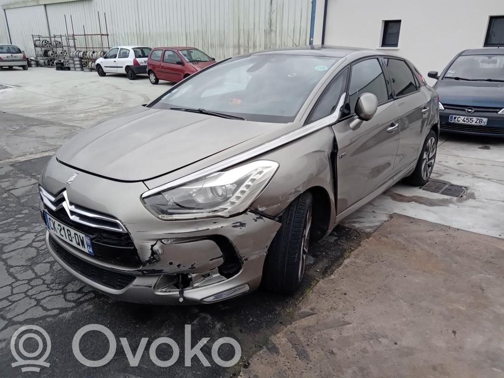 Durvis   9667050780
