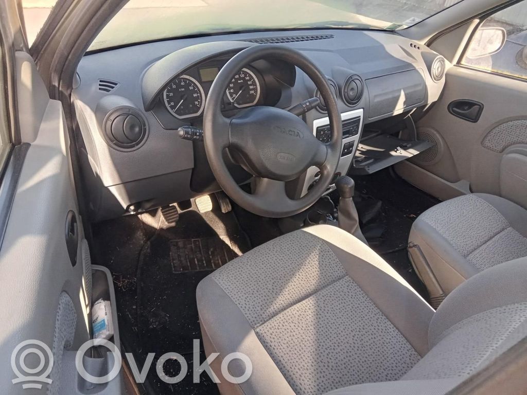 Dacia Logan I Panel de instrumentos 