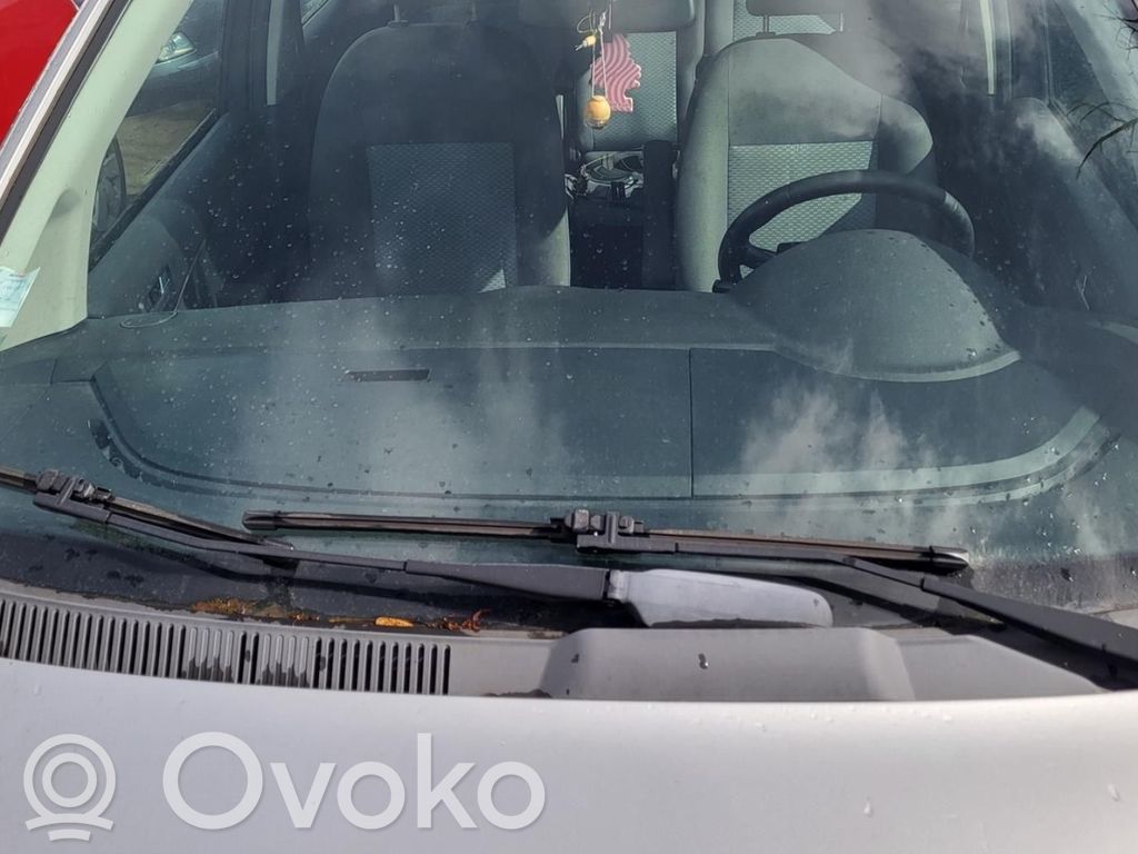 Ford C-MAX I Front wiper blade arm 