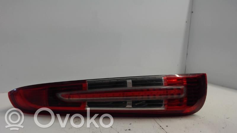 Ford C-MAX I Rear/tail lights 