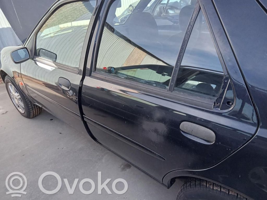 Ford Fiesta Puerta trasera 