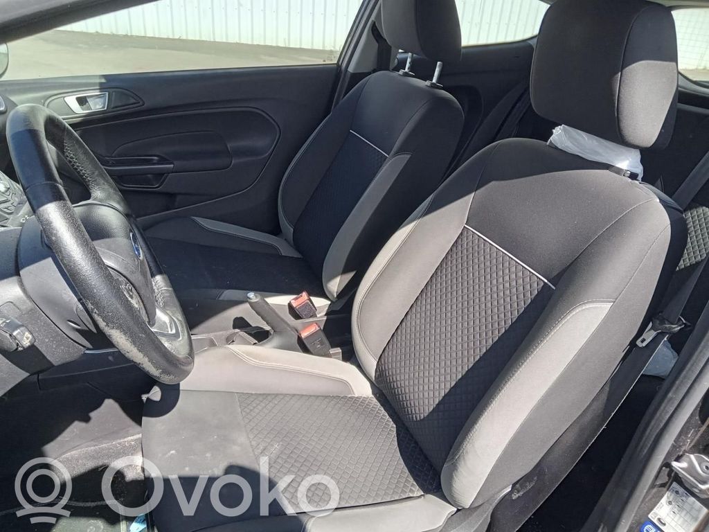 Ford Fiesta Cinturón delantero 