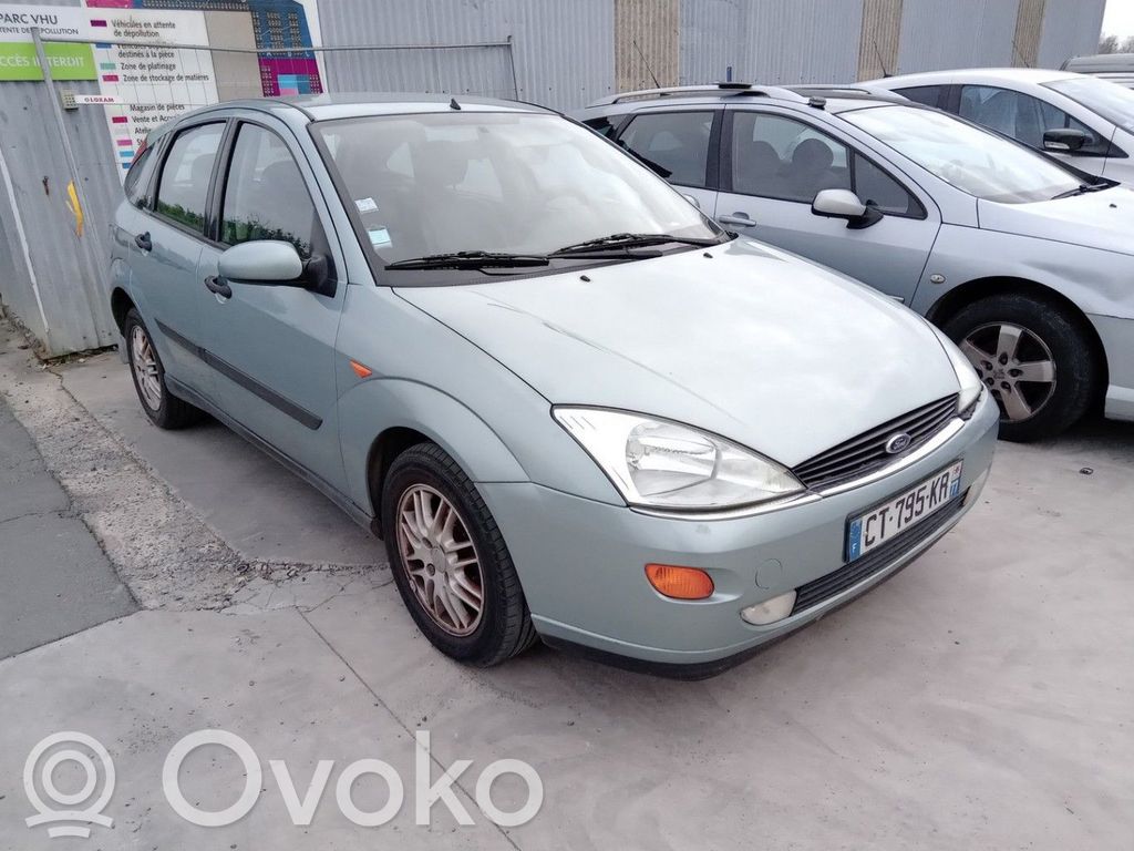 Ford Focus Langų skysčio bakelis 
