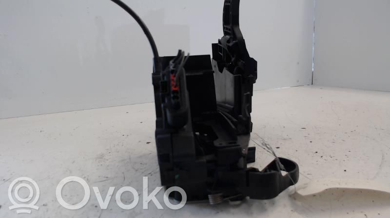Etuoven lukko   2070970