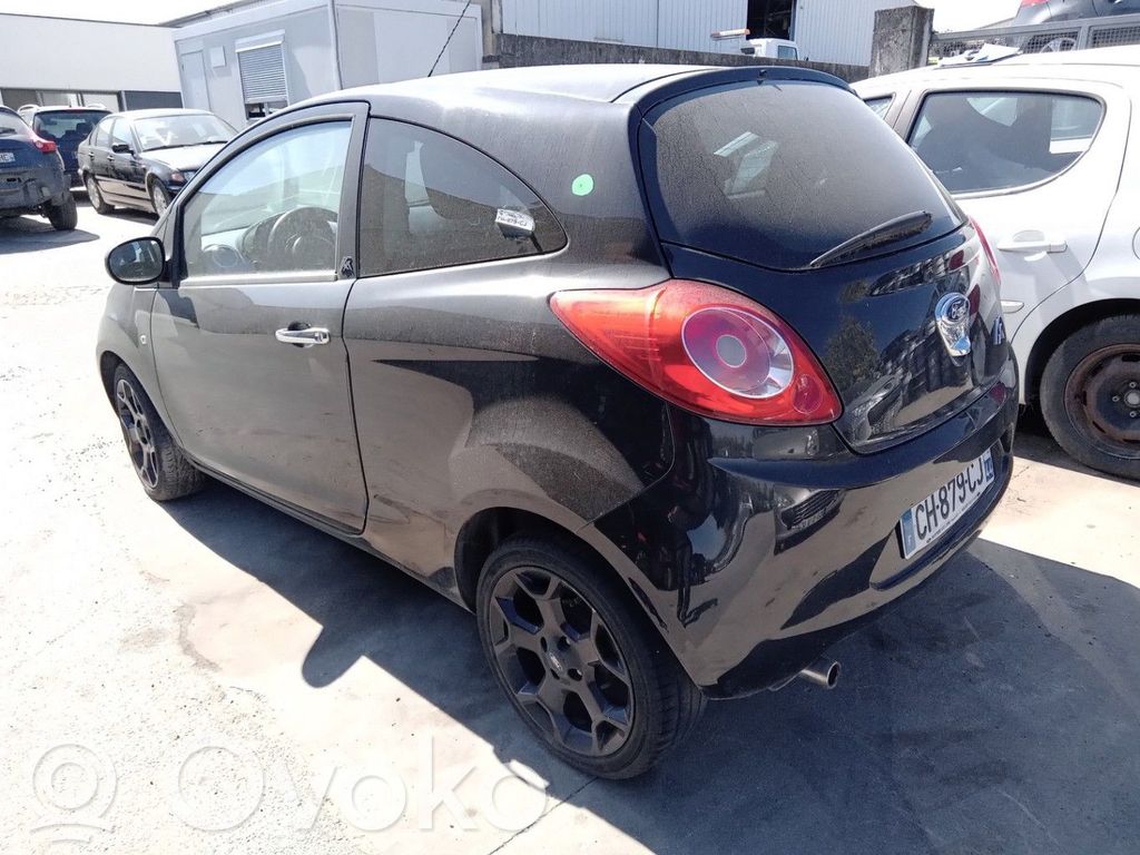 Ford Ka Third/center stoplight 