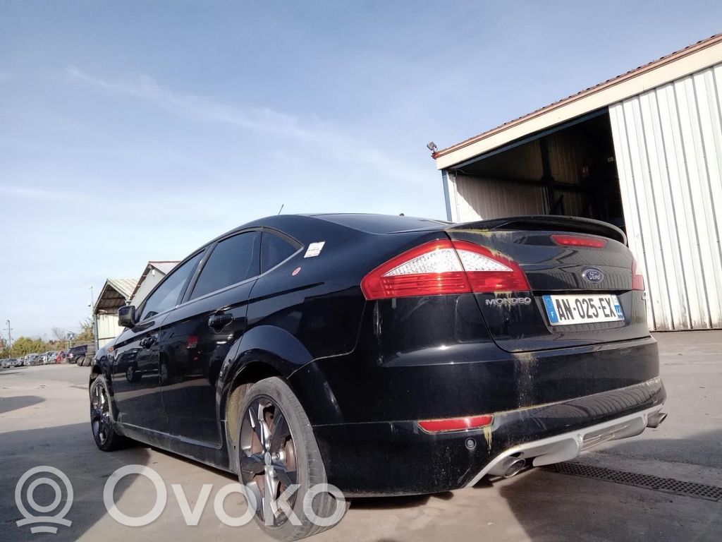 Ford Mondeo MK IV Задний суппорт 