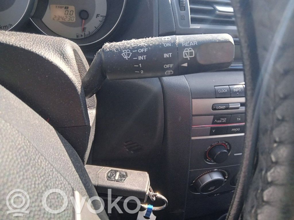 Mazda 3 I Užvedimo spynelė 